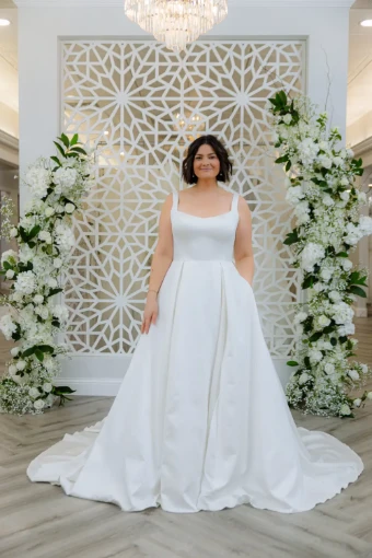 Rose + Grace Ellis #1 thumbnail