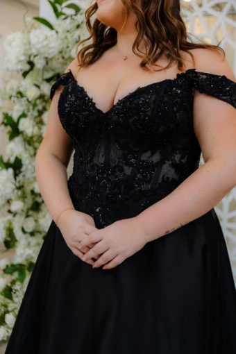 Rose + Grace Ada Black #1 thumbnail