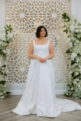 Rose + Grace Adela #0 default thumbnail