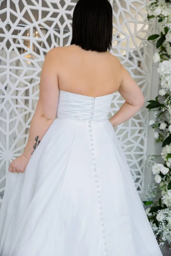 Rose + Grace Aylin #3 thumbnail