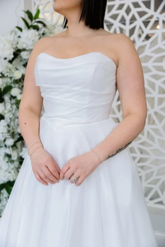 Rose + Grace Aylin #5 thumbnail